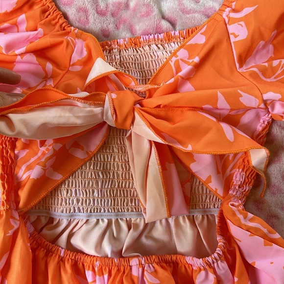 Floral top - Picture 3 of 3